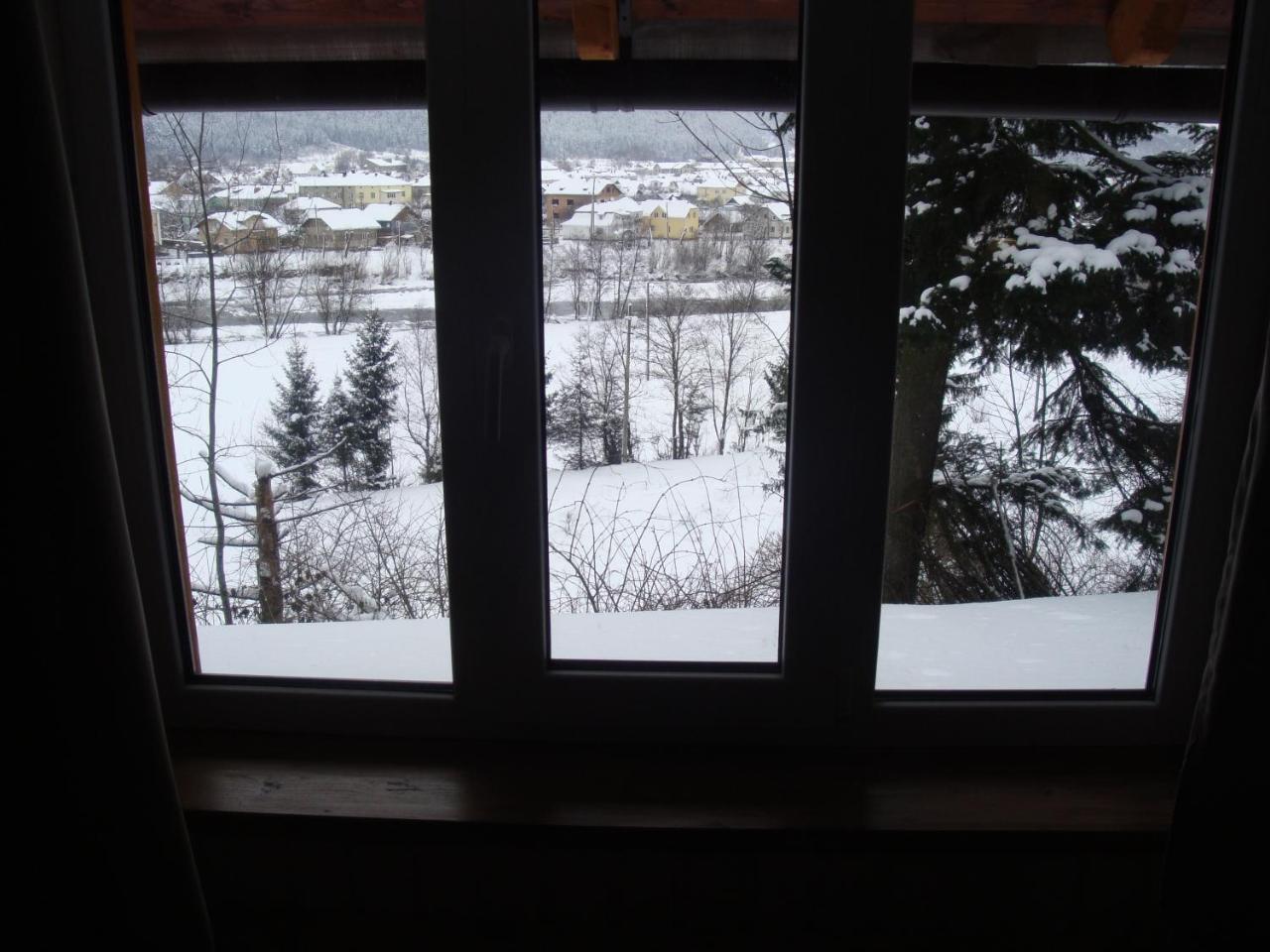 Villa House Beskyd Skole Esterno foto